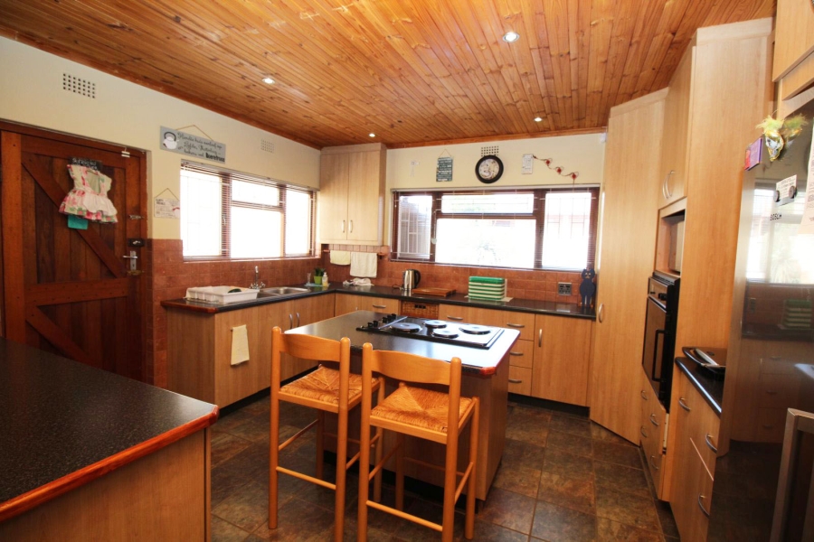 3 Bedroom Property for Sale in Vredenburg Western Cape